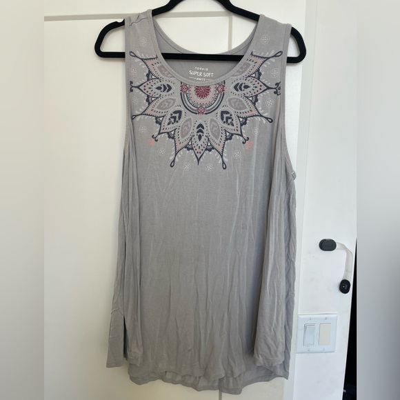 Gray Torrid tunic - Picture 1 of 2